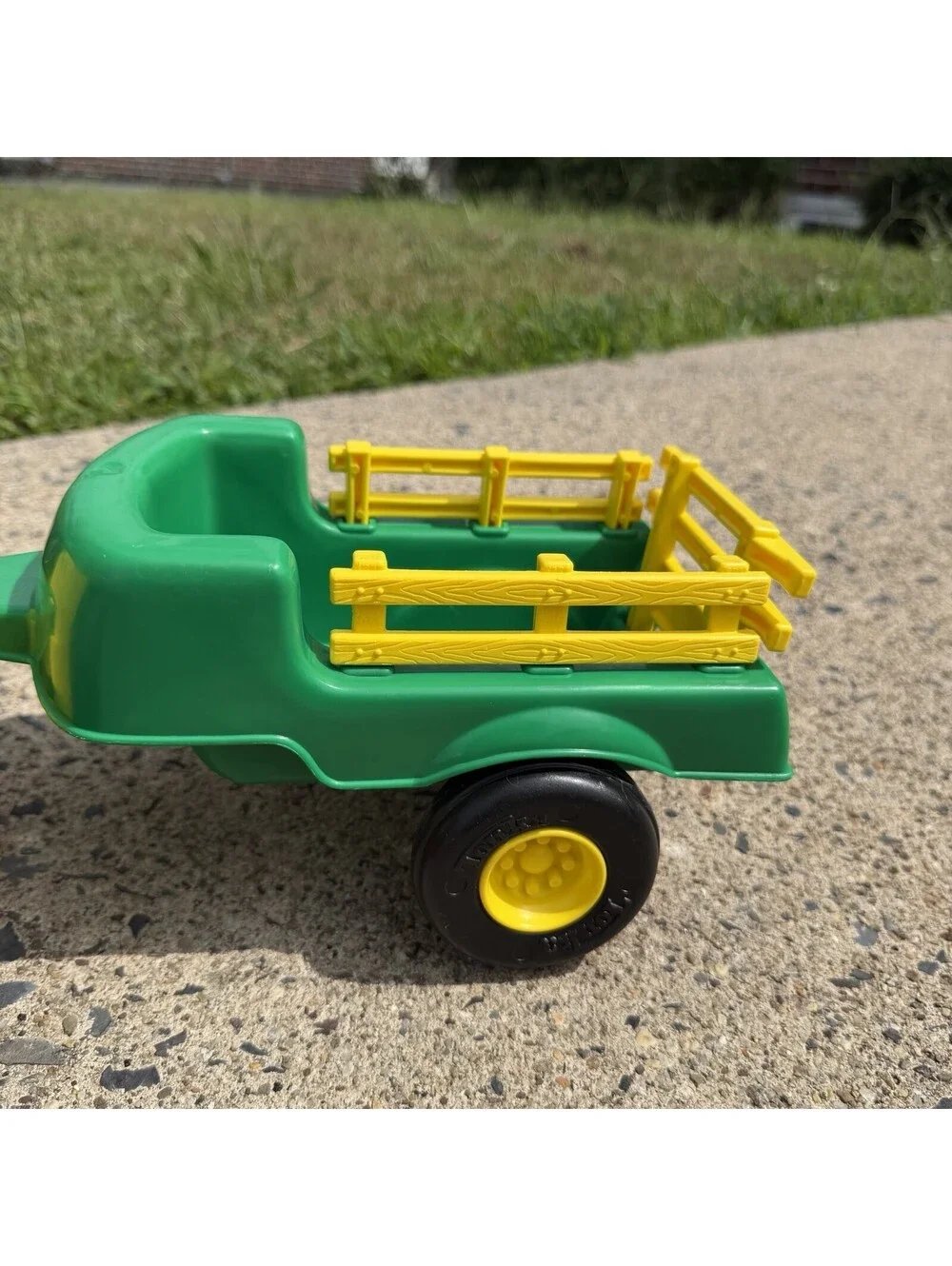 Vintage 1990s Tonka Tractor Trailer Wagon Cart With Gate Plastic Green Yellow